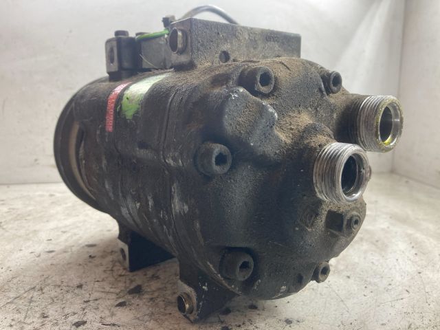 bontott VW PASSAT B5 Klímakompresszor