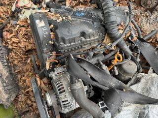 bontott VW PASSAT B5 Komplett Motor (Segédberendezésekkel)