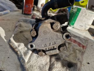 bontott VW PASSAT B5 Kormányszervó Motor (Hidraulikus)