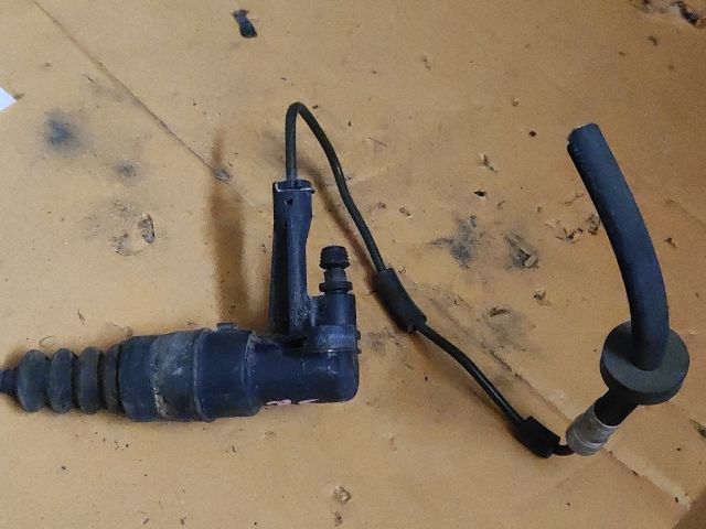 bontott VW PASSAT B5 Kuplung Munkahenger