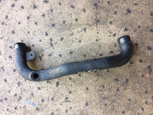 bontott VW PASSAT B5 Légbeömlő Cső