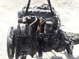 bontott VW PASSAT B5 Motor (Fűzött blokk hengerfejjel)