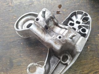 bontott VW PASSAT B5 Motor Tartó Bak (Fém)