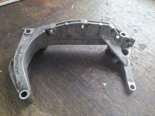 bontott VW PASSAT B5 Motor Tartó Bak (Fém)