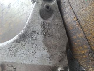 bontott VW PASSAT B5 Motor Tartó Bak (Fém)