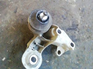 bontott VW PASSAT B5 Motor Tartó Bak Jobb