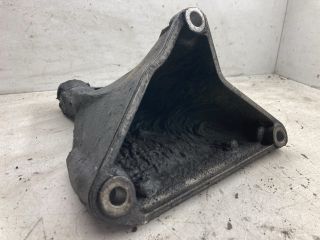 bontott VW PASSAT B5 Motor Tartó Bak (Pozíciófüggetlen)