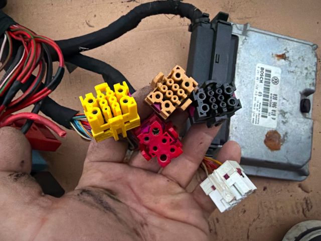 bontott VW PASSAT B5 Motorvezérlő Kábelköteg