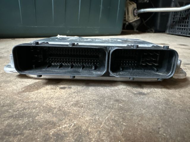 bontott VW PASSAT B5 Motorvezérlő