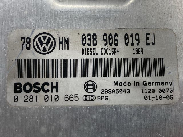 bontott VW PASSAT B5 Motorvezérlő