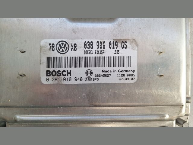 bontott VW PASSAT B5 Motorvezérlő