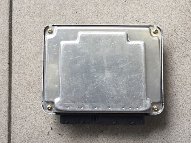 bontott VW PASSAT B5 Motorvezérlő