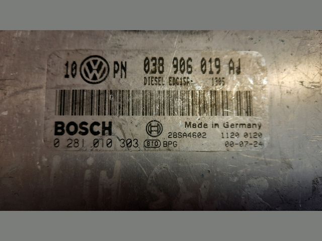 bontott VW PASSAT B5 Motorvezérlő