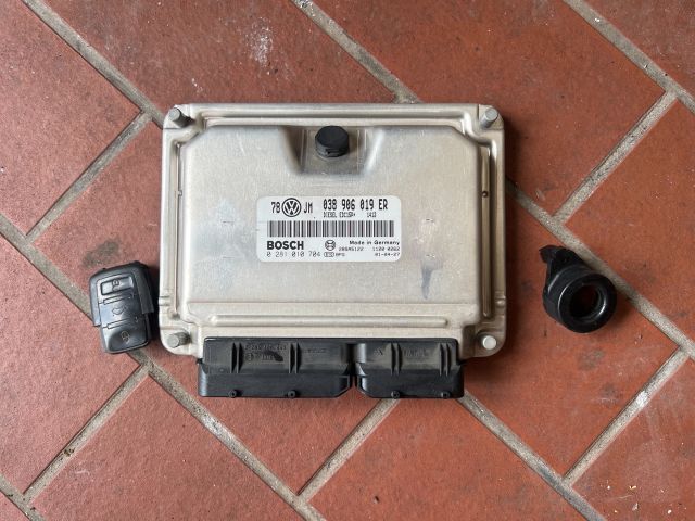 bontott VW PASSAT B5 Motorvezérlő