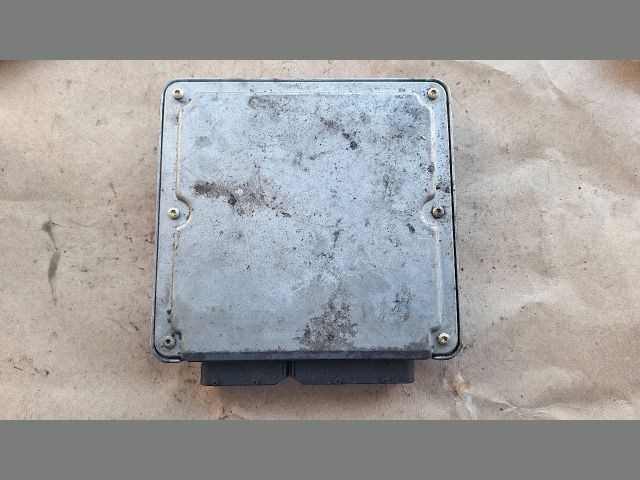 bontott VW PASSAT B5 Motorvezérlő