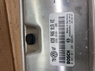 bontott VW PASSAT B5 Motorvezérlő