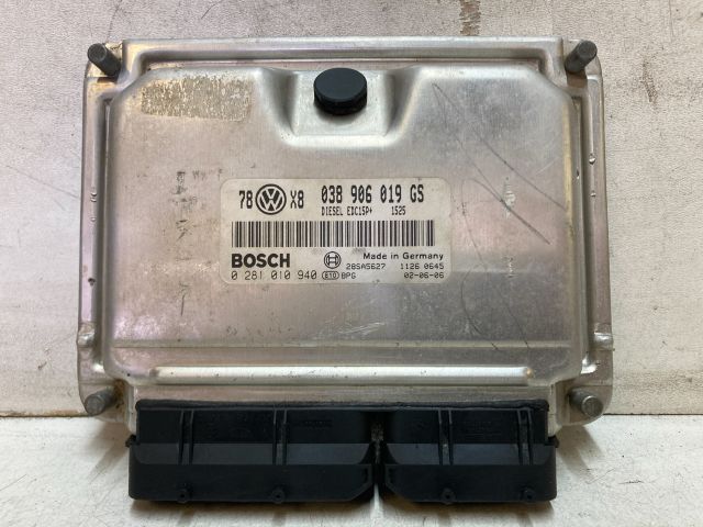 bontott VW PASSAT B5 Motorvezérlő