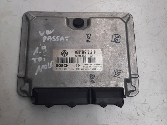 bontott VW PASSAT B5 Motorvezérlő