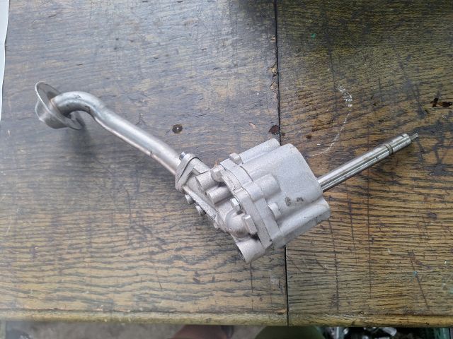 bontott VW PASSAT B5 Olajszivattyú