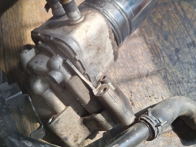 bontott VW PASSAT B5 Olajszűrő Ház