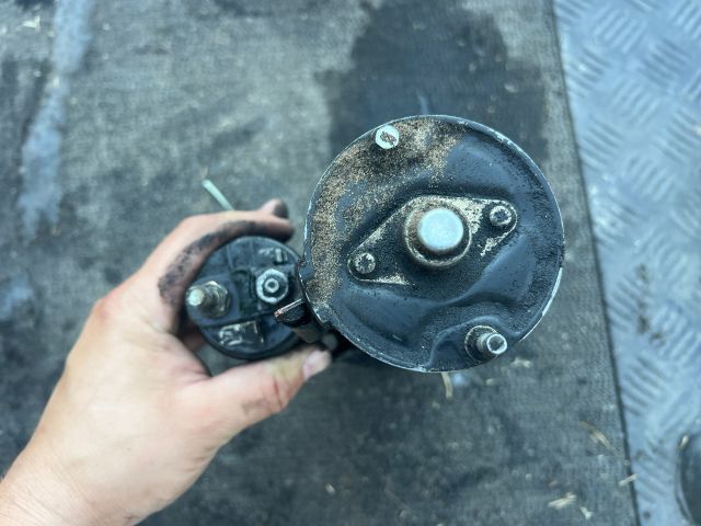 bontott VW PASSAT B5 Önindító