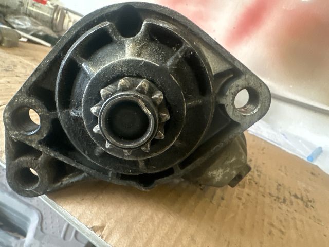 bontott VW PASSAT B5 Önindító