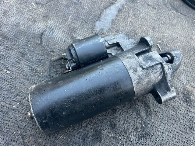 bontott VW PASSAT B5 Önindító