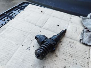 bontott VW PASSAT B5 Porlasztó (1 db)