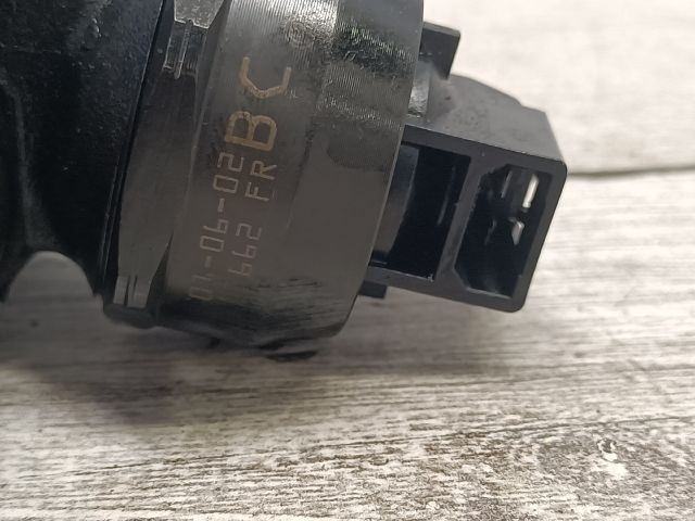 bontott VW PASSAT B5 Porlasztó (1 db)