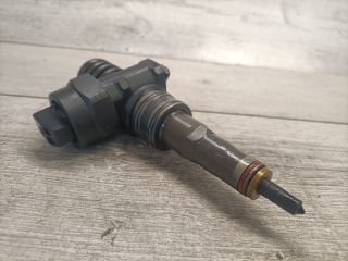 bontott VW PASSAT B5 Porlasztó (1 db)