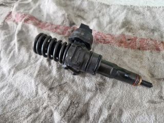 bontott VW PASSAT B5 Porlasztó (1 db)