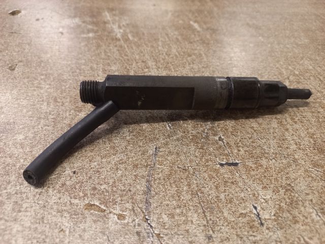 bontott VW PASSAT B5 Porlasztó (1 db)