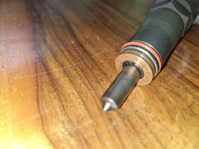 bontott VW PASSAT B5 Porlasztó (1 db)