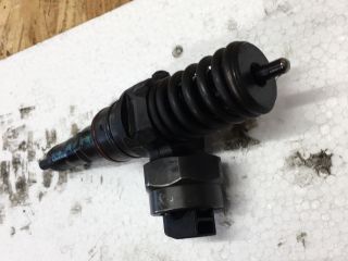 bontott VW PASSAT B5 Porlasztó (1 db)