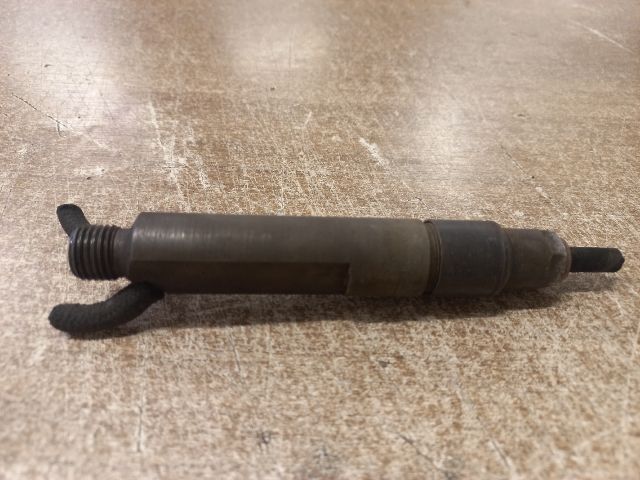 bontott VW PASSAT B5 Porlasztó (1 db)