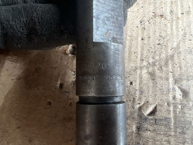 bontott VW PASSAT B5 Porlasztó (1 db)