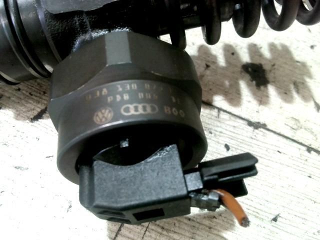 bontott VW PASSAT B5 Porlasztó (1 db)