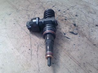 bontott VW PASSAT B5 Porlasztó (1 db)