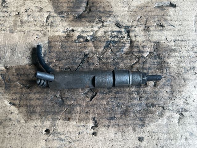 bontott VW PASSAT B5 Porlasztó (1 db)