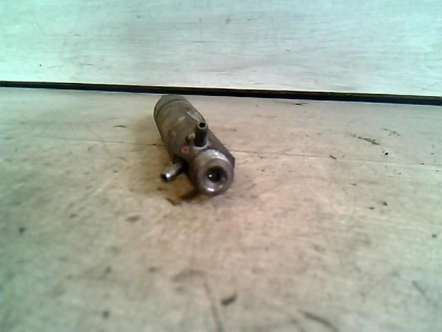 bontott VW PASSAT B5 Porlasztó (1 db)