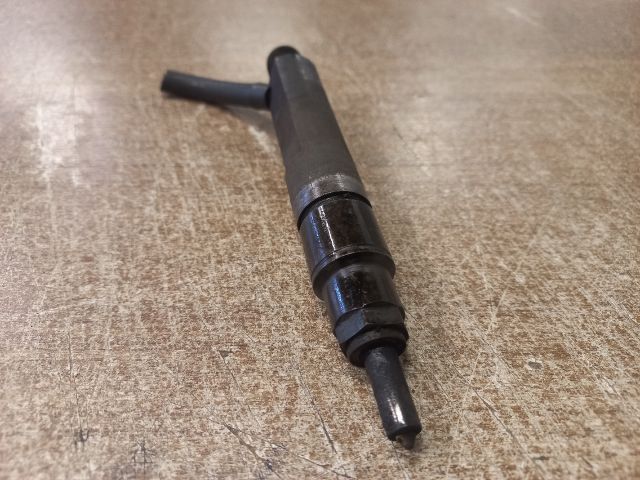 bontott VW PASSAT B5 Porlasztó (1 db)