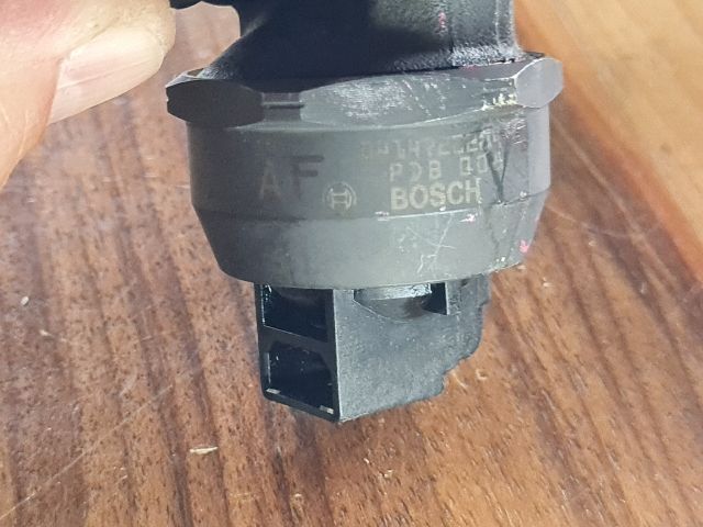 bontott VW PASSAT B5 Porlasztó (1 db)