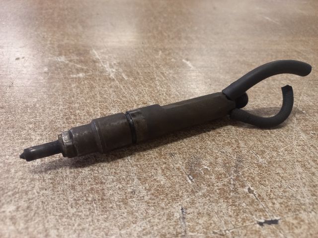 bontott VW PASSAT B5 Porlasztó (1 db)