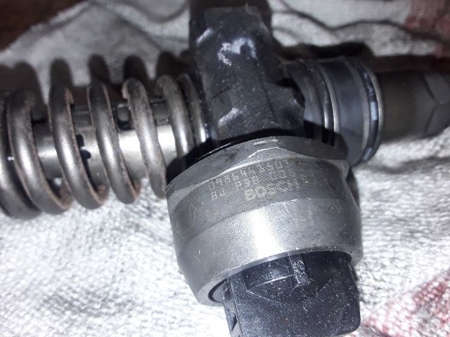 bontott VW PASSAT B5 Porlasztó (1 db)