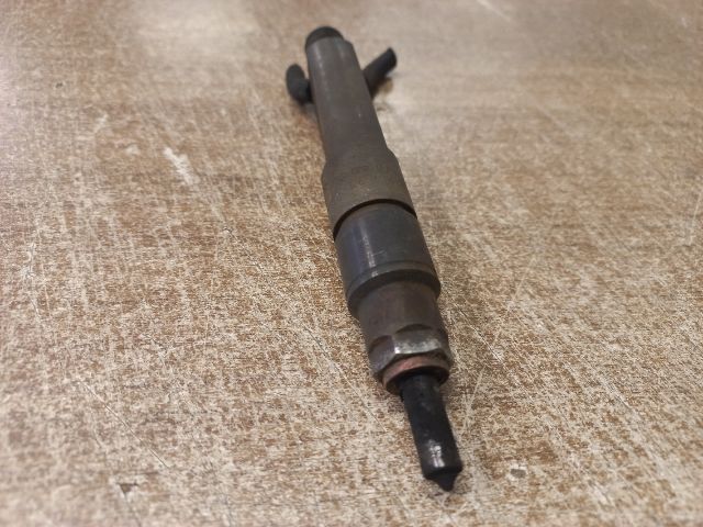 bontott VW PASSAT B5 Porlasztó (1 db)