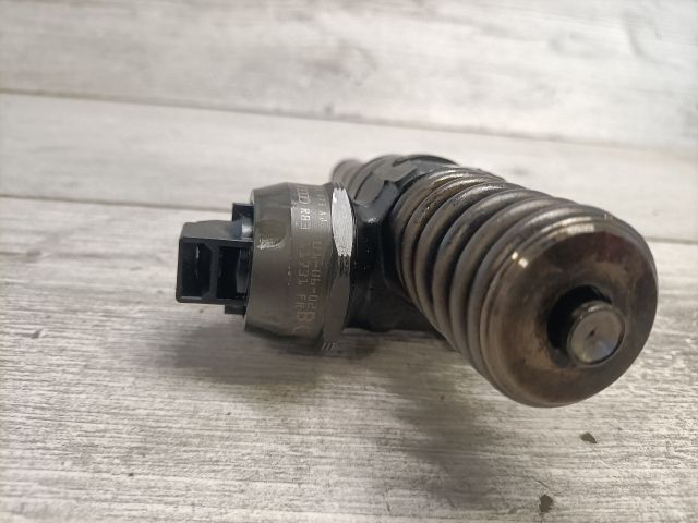 bontott VW PASSAT B5 Porlasztó (1 db)