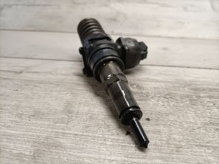 bontott VW PASSAT B5 Porlasztó (1 db)