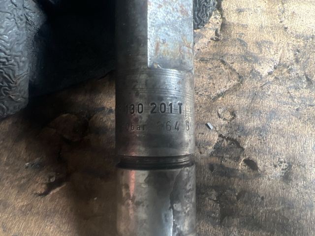 bontott VW PASSAT B5 Porlasztó (1 db)