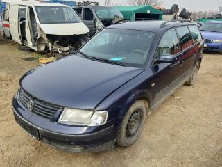 bontott VW PASSAT B5 Porlasztó Sor / Híd