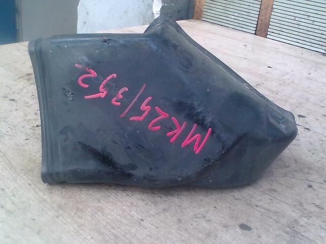 bontott VW PASSAT B5 Szívó Cső